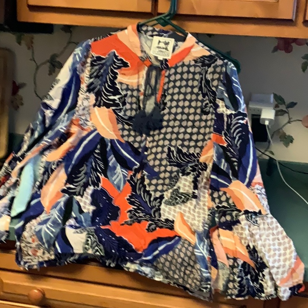 Multi colored bell sleeve blouse